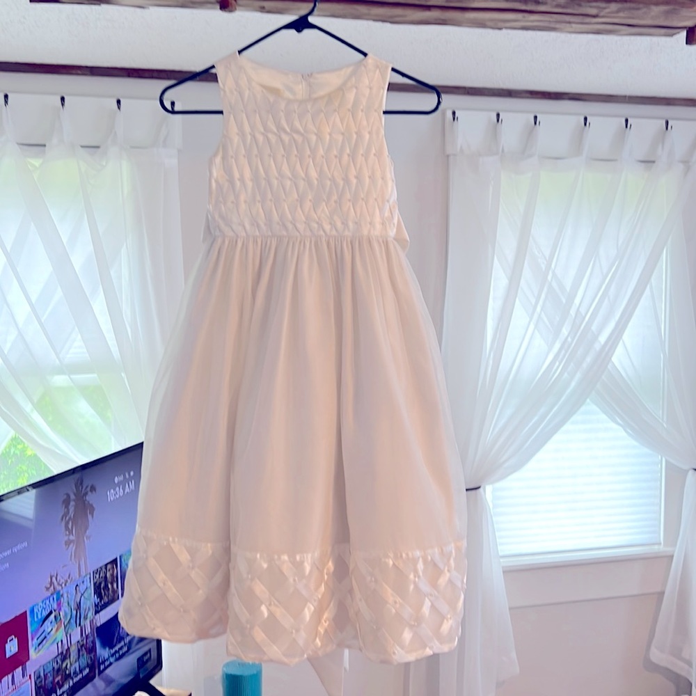 White Cinderella Dress size 7 worn once